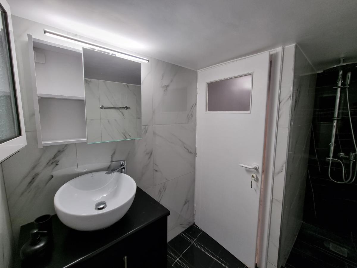 Arman Group Arya Atenas Exterior foto
